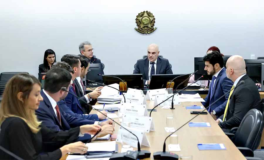 Audiência no STF termina sem acordo sobre IOF