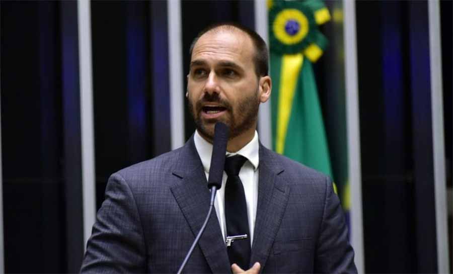 Eduardo Bolsonaro diz que não vai renunciar ao mandato