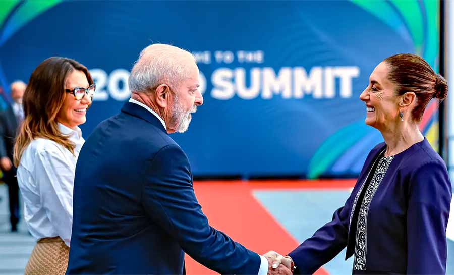 Lula propõe aprofundar relações econômicas e comerciais com o México