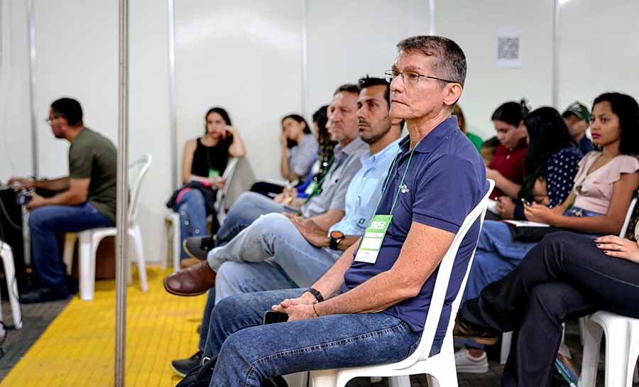 Workshop com foco na pecuária capacita produtores rurais e técnicos na Expoacre
