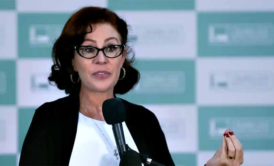 Deputada Carla Zambelli é presa na Itália