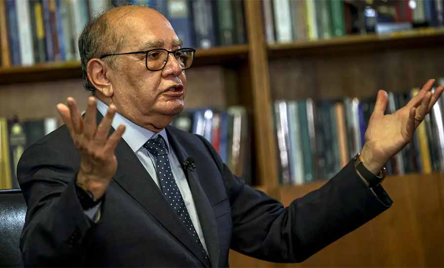 Gilmar Mendes defende Moraes e diz que STF seguirá firme