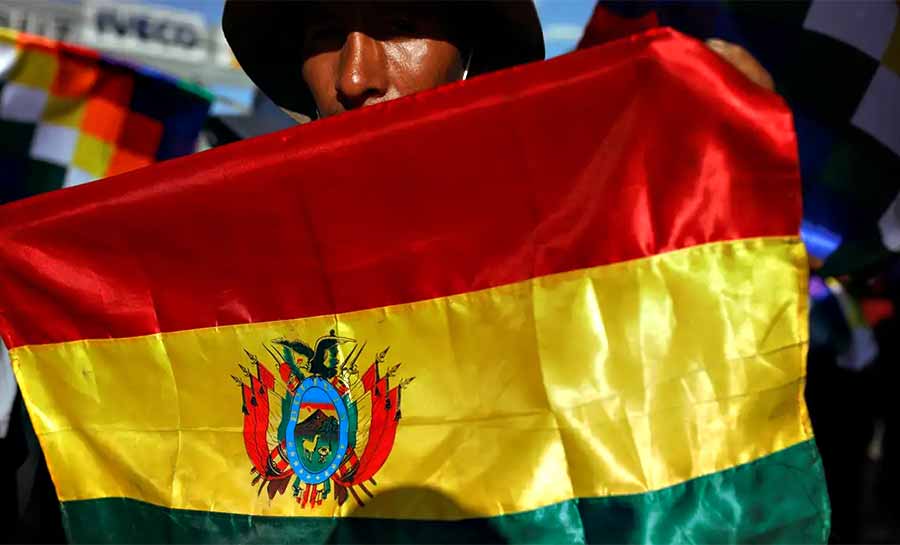 Bolívia: direita lidera pesquisas para presidência após 19 anos