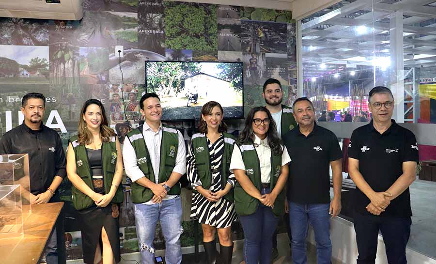 Na Expoacre, Sebrae firma parcerias estratégicas para impulsionar a bioeconomia