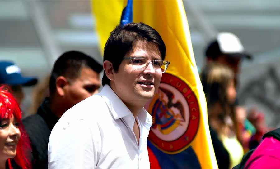 Morre Miguel Uribe, pré-candidato à presidência da Colômbia