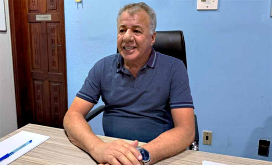Sob nova direção