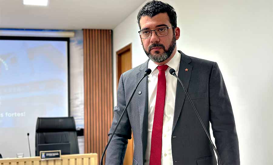 André Kamai defende afastamento de diretor da RBTrans para garantir investigação imparcial