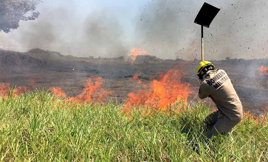 Em meio à seca, queima controlada é suspensa por conta da estiagem e riscos de incêndios no Acre