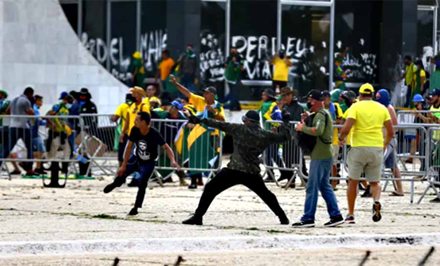 Anistiar quem atentou contra a democracia não é pacificar, é corroer as bases do regime democrático