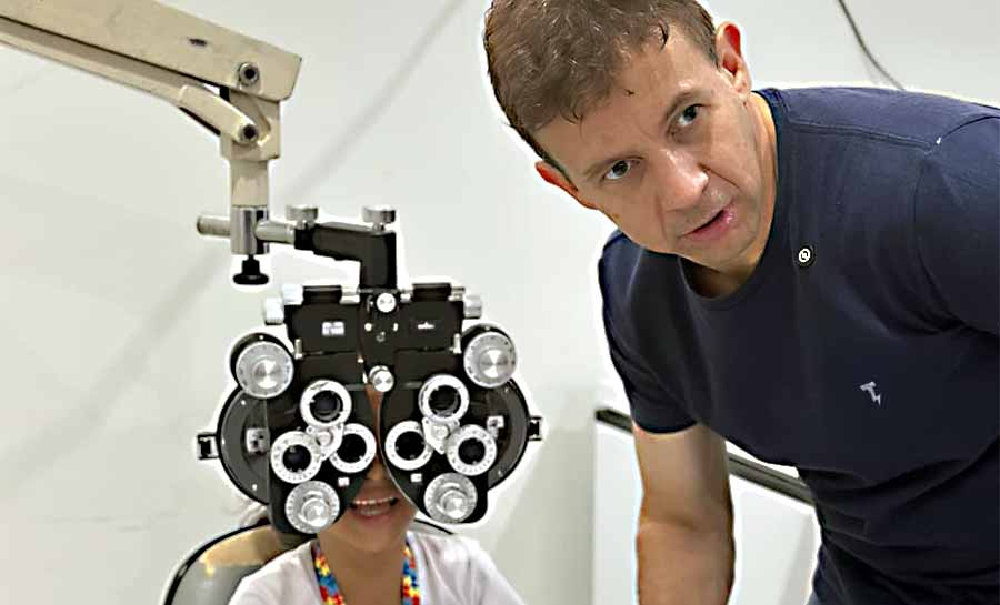 Mais agilidade no SUS: proposta de Velloso cria sistema nacional para marcação de consultas de retorno