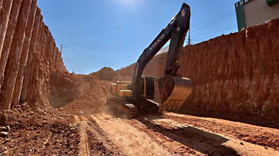 Escavações avançam para área central da Avenida Ceará e aceleram obra do governo no futuro Complexo Viário