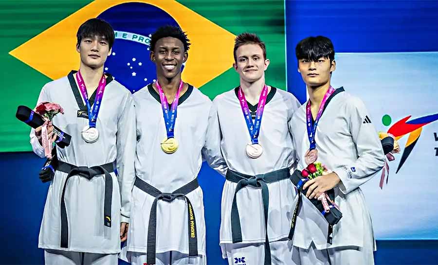 Henrique Marques conquista 2º ouro brasileiro no Mundial de Taekwondo