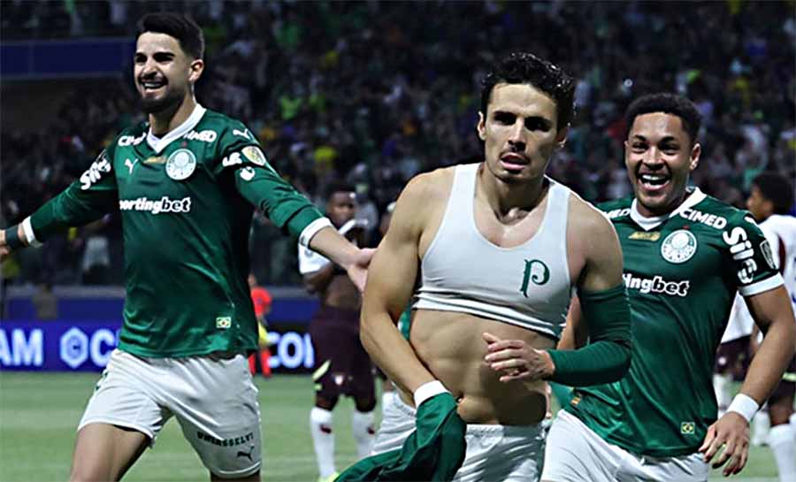 Jornalistas se rendem ao Palmeiras após virada épica contra LDU