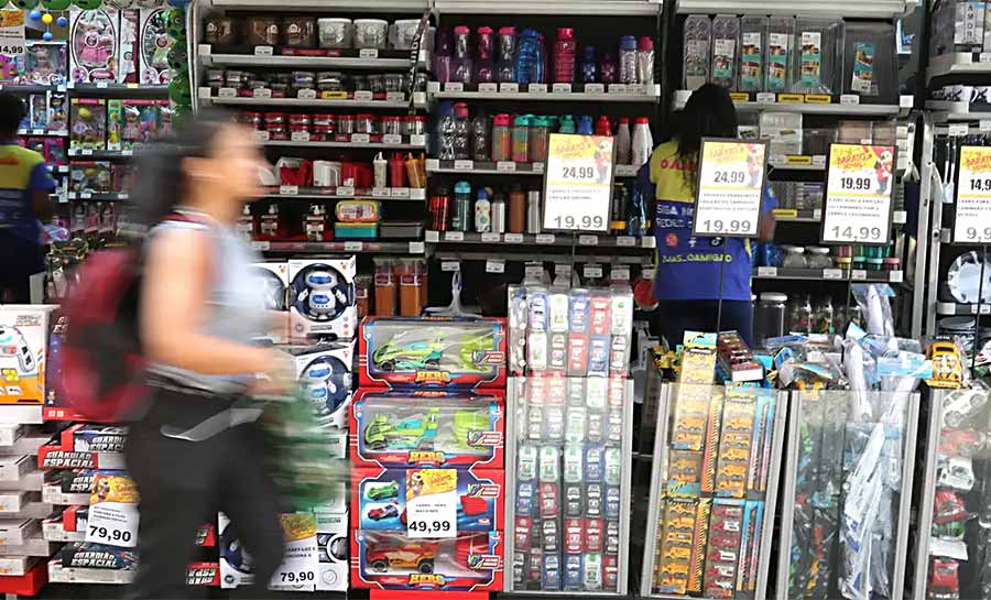 Manutenção da Selic em 15% ao ano preocupa setor produtivo