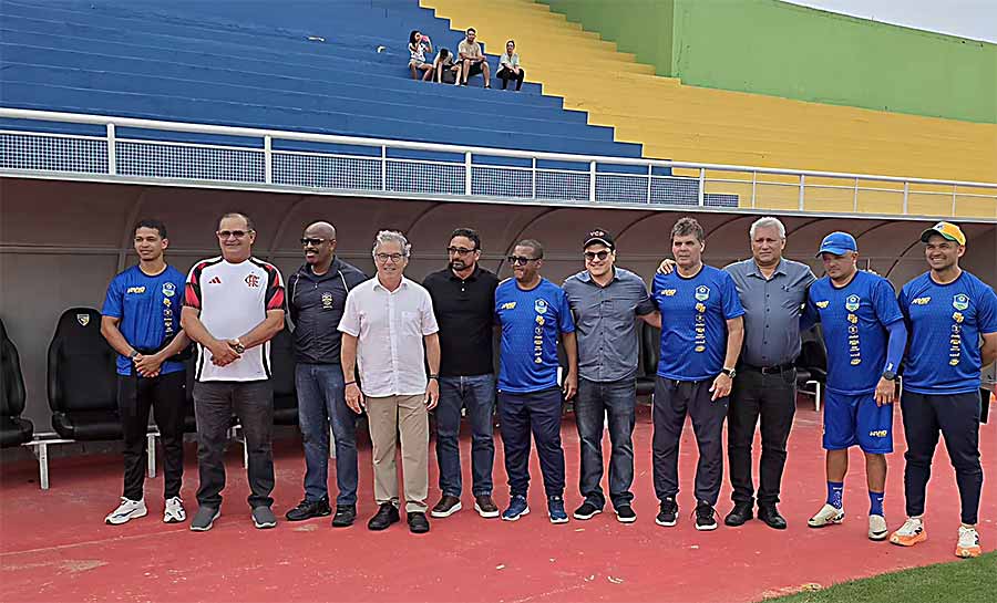 No Florestão, Jorge Viana revive memórias e reafirma compromisso com o futebol acreano