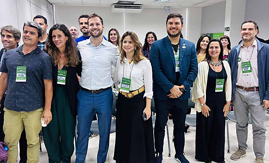 Governo do Acre apresenta avanços em restauração florestal e fortalecimento da governança climática na COP30