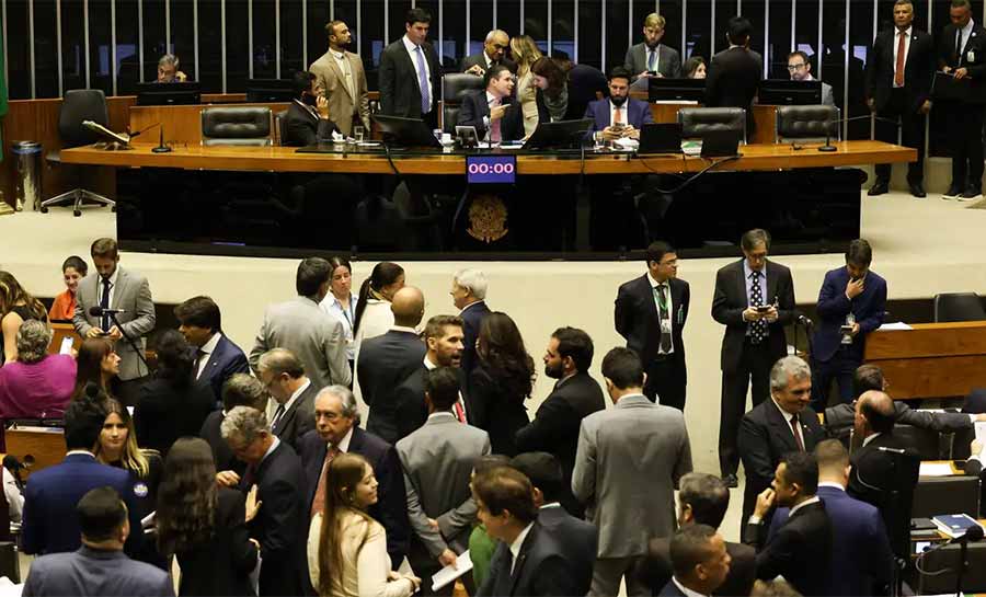 Substitutivo de Derrite limita atuação do MP, dizem especialistas