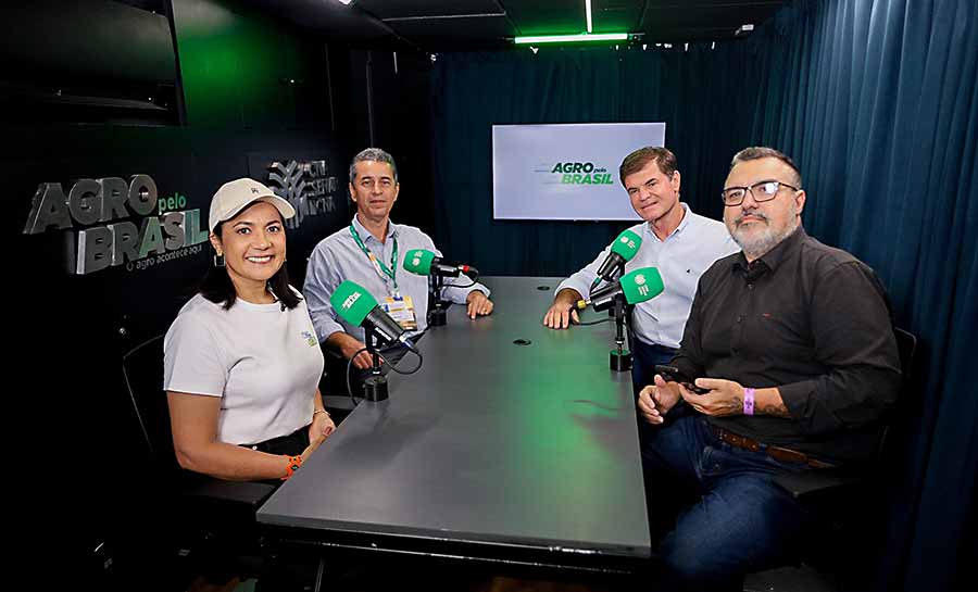 Na COP 30, Mailza participa de podcast e destaca potencial produtivo sustentável do Acre