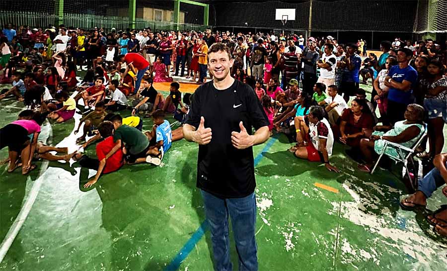 Eduardo Velloso percorre comunidades isoladas do interior do Acre, escuta moradores e anuncia mutirão de saúde para 2026