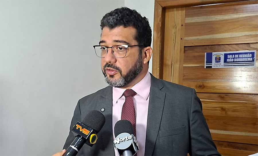 Crise no Transporte:“Alguém ganhou muito dinheiro com esse contrato ilegal”, denuncia Kamai