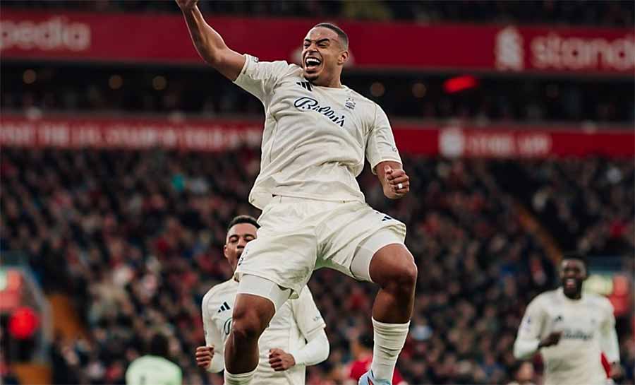 Ex-Corinthians vira alvo do Barcelona e de gigantes ingleses