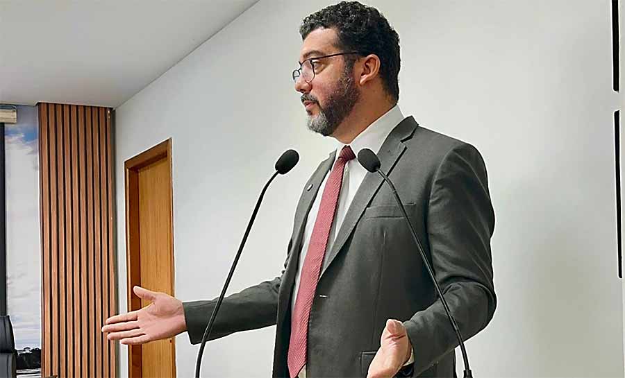 “Eu avisei: o Asfalta Rio Branco vai dar cadeia”, diz André Kamai após operação da PF e CGU