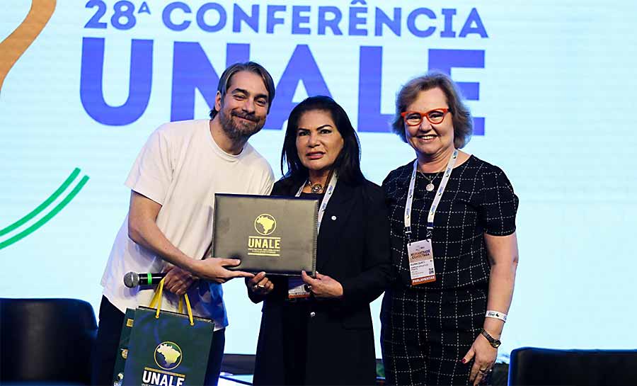 Deputada Antonia Sales participa da 28ª Conferência da Unale e é reconduzida a cargos no Parlamento Amazônico e na Unale